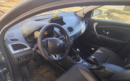 Renault Megane III, 2015 год, 970 000 рублей, 2 фотография