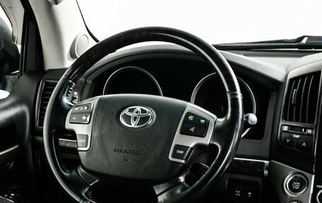 Toyota Land Cruiser 200, 2010 год, 3 000 000 рублей, 12 фотография