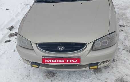 Hyundai Accent II, 2005 год, 400 000 рублей, 2 фотография