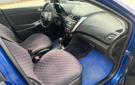 Hyundai Solaris II рестайлинг, 2011 год, 770 000 рублей, 9 фотография