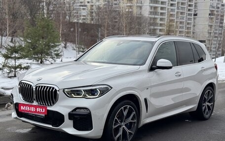 BMW X5, 2019 год, 7 650 000 рублей, 2 фотография