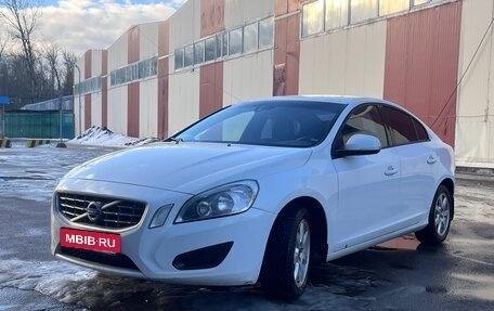 Volvo S60 III, 2012 год, 830 000 рублей, 2 фотография