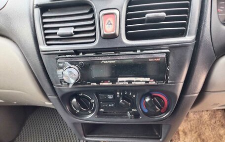 Nissan Bluebird XI, 2001 год, 130 000 рублей, 10 фотография