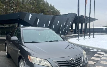 Toyota Camry, 2007 год, 900 000 рублей, 1 фотография