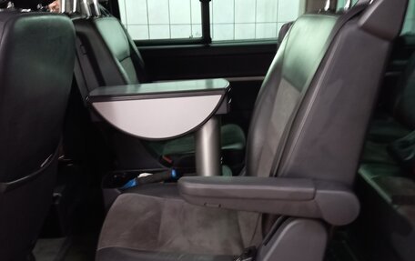 Volkswagen Multivan T5, 2012 год, 2 450 000 рублей, 9 фотография