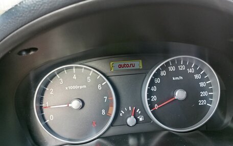 Hyundai Verna II, 2006 год, 380 000 рублей, 13 фотография