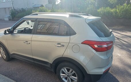 Hyundai Creta I рестайлинг, 2019 год, 1 800 000 рублей, 3 фотография