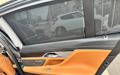 BMW 7 серия, 2019 год, 9 800 000 рублей, 13 фотография