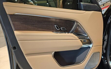 Land Rover Range Rover IV рестайлинг, 2025 год, 26 900 000 рублей, 17 фотография