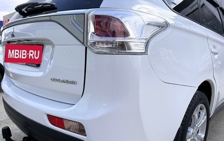 Mitsubishi Outlander III рестайлинг 3, 2012 год, 1 380 000 рублей, 13 фотография