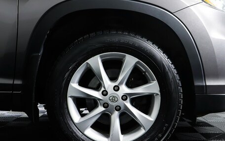 Toyota Highlander III, 2013 год, 2 821 000 рублей, 28 фотография