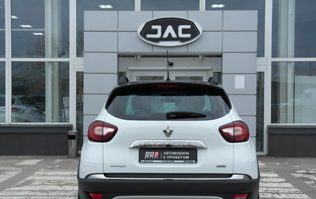 Renault Kaptur I рестайлинг, 2017 год, 1 502 000 рублей, 4 фотография