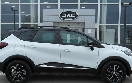 Renault Kaptur I рестайлинг, 2017 год, 1 502 000 рублей, 6 фотография