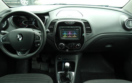 Renault Kaptur I рестайлинг, 2017 год, 1 502 000 рублей, 11 фотография