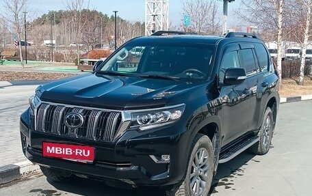 Toyota Land Cruiser Prado 150 рестайлинг 2, 2020 год, 6 800 000 рублей, 1 фотография