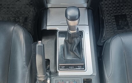 Toyota Land Cruiser Prado 150 рестайлинг 2, 2020 год, 6 800 000 рублей, 16 фотография
