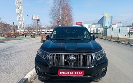 Toyota Land Cruiser Prado 150 рестайлинг 2, 2020 год, 6 800 000 рублей, 9 фотография