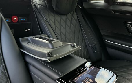 Mercedes-Benz S-Класс, 2023 год, 87 000 000 рублей, 36 фотография