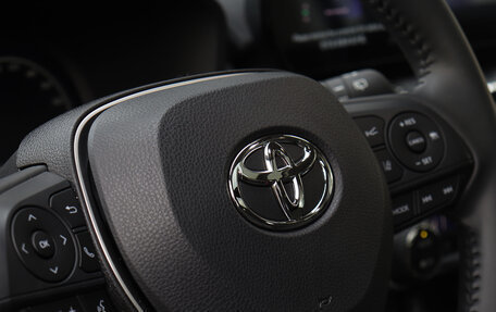 Toyota RAV4, 2024 год, 4 250 000 рублей, 11 фотография