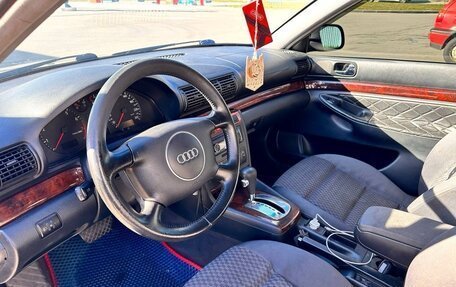 Audi A4, 2001 год, 560 000 рублей, 13 фотография