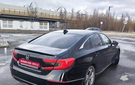 Honda Accord IX рестайлинг, 2018 год, 2 100 000 рублей, 13 фотография