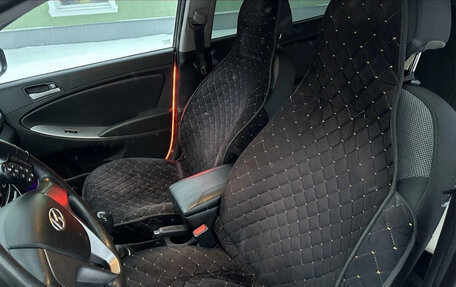 Hyundai Solaris II рестайлинг, 2013 год, 700 000 рублей, 8 фотография