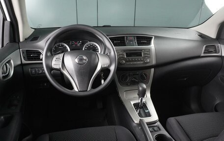 Nissan Sentra, 2015 год, 1 830 000 рублей, 6 фотография