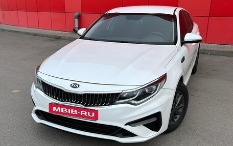 KIA Optima IV, 2018 год, 1 350 000 рублей, 3 фотография