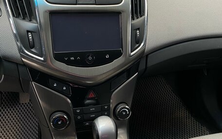 Chevrolet Cruze II, 2014 год, 950 000 рублей, 14 фотография