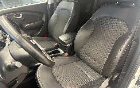 Hyundai ix35 I рестайлинг, 2012 год, 1 090 000 рублей, 17 фотография