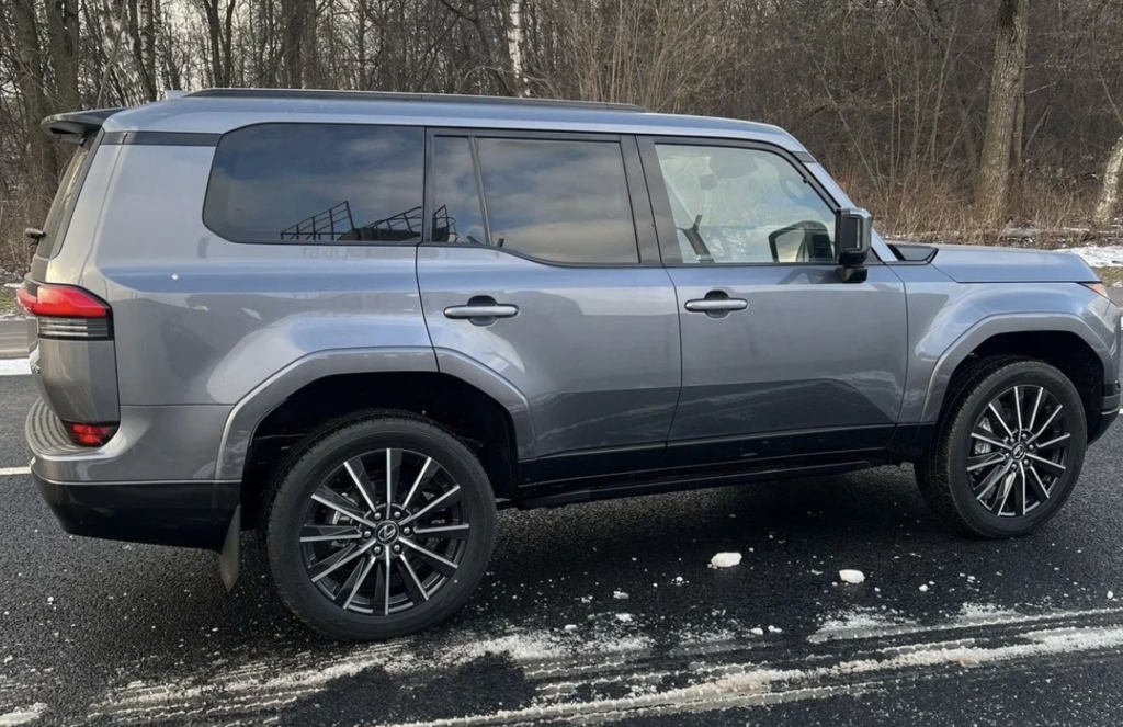 Lexus GX II рестайлинг 2, 2024 год, 15 500 000 рублей, 4 фотография