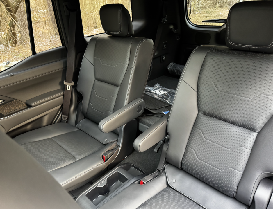 Lexus GX II рестайлинг 2, 2024 год, 15 000 000 рублей, 16 фотография