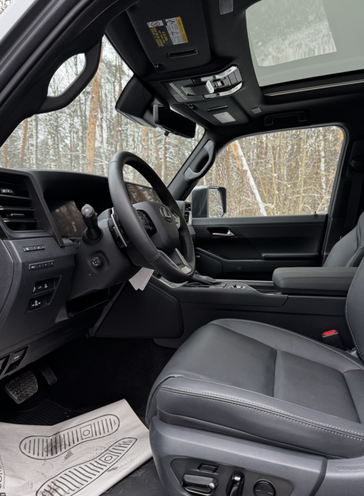 Lexus GX II рестайлинг 2, 2024 год, 15 000 000 рублей, 9 фотография