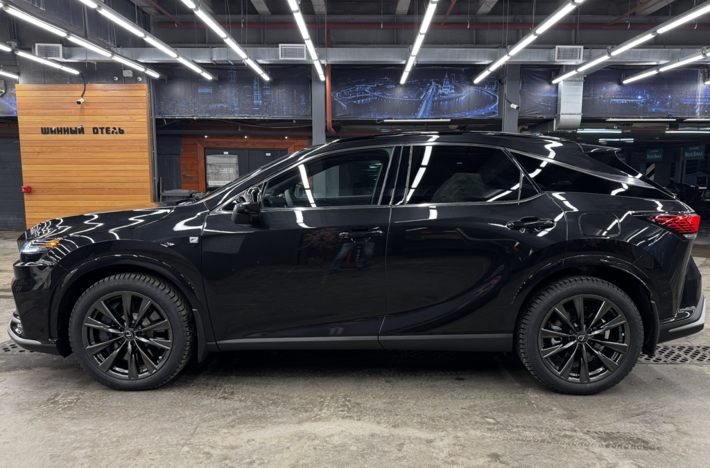 Lexus RX IV рестайлинг, 2024 год, 11 000 000 рублей, 4 фотография