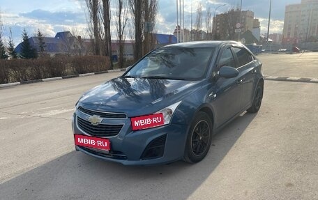 Chevrolet Cruze II, 2013 год, 715 000 рублей, 1 фотография
