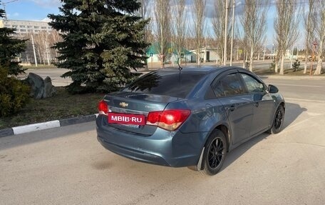 Chevrolet Cruze II, 2013 год, 715 000 рублей, 4 фотография