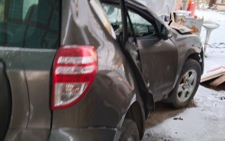 Toyota RAV4, 2011 год, 500 000 рублей, 2 фотография