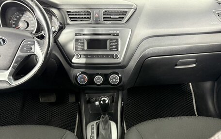 KIA Rio III рестайлинг, 2016 год, 990 000 рублей, 16 фотография