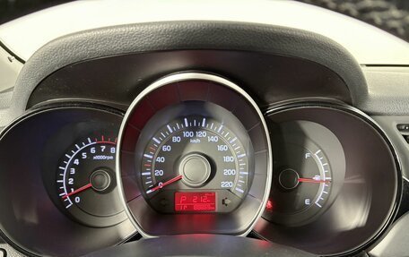 KIA Rio III рестайлинг, 2016 год, 990 000 рублей, 12 фотография