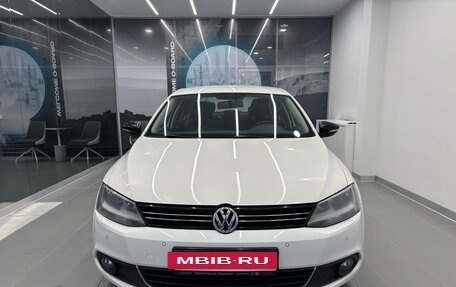Volkswagen Jetta VI, 2014 год, 1 123 000 рублей, 2 фотография
