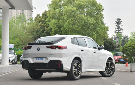BMW X2, 2024 год, 6 300 000 рублей, 2 фотография