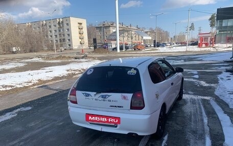 Mitsubishi Mirage VI рестайлинг, 2000 год, 220 000 рублей, 10 фотография