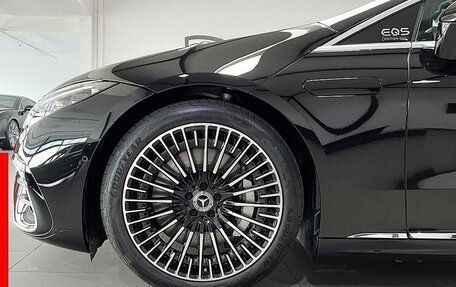 Mercedes-Benz EQS, 2024 год, 16 732 015 рублей, 5 фотография