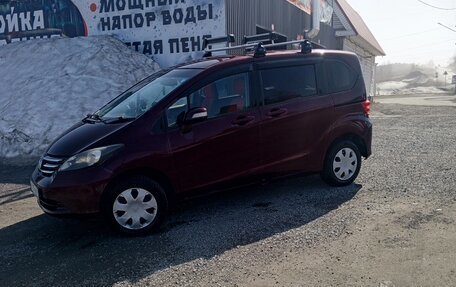 Honda Freed I, 2011 год, 1 300 000 рублей, 1 фотография