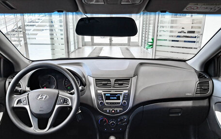 Hyundai Solaris II рестайлинг, 2016 год, 1 119 000 рублей, 14 фотография