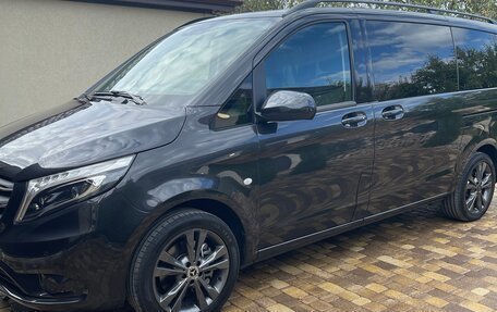 Mercedes-Benz Vito, 2021 год, 7 300 000 рублей, 7 фотография