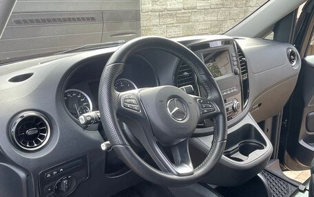 Mercedes-Benz Vito, 2021 год, 7 300 000 рублей, 13 фотография