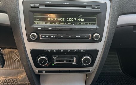Skoda Octavia, 2012 год, 1 100 000 рублей, 12 фотография