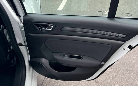 Renault Megane IV, 2019 год, 1 600 000 рублей, 6 фотография
