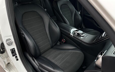 Mercedes-Benz C-Класс, 2018 год, 2 890 000 рублей, 17 фотография